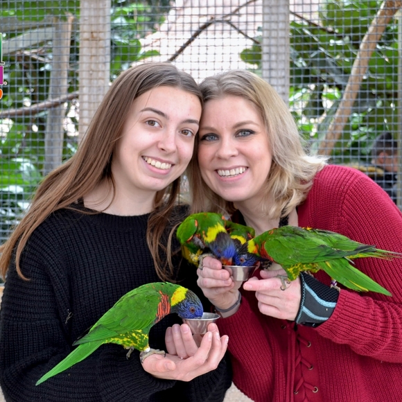 Meet your ambassador & Posher @P0shah0lic - Picture 8 of 12